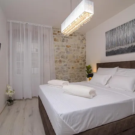 Bartul Apartamento Trogir
